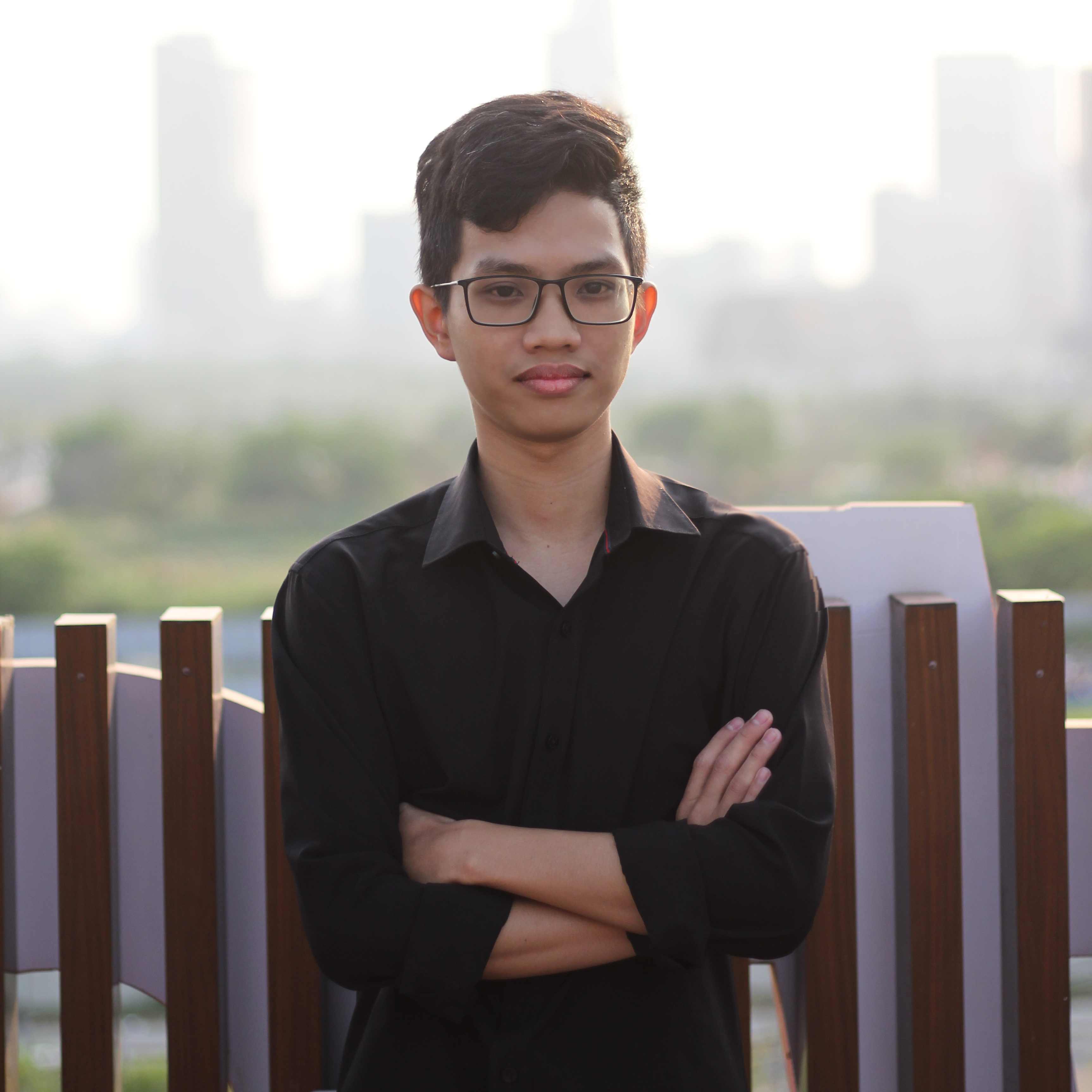 prof_pic.png